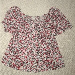 ❤️ 3/$15 beachlunchlounge Red and White Floral Blouse